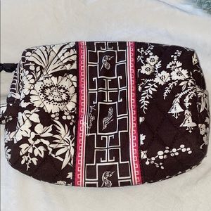NEVER USED Vera Bradley cosmetic bag